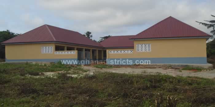 3-unit classroom block with office , store, staff common room and urinal at Yawbofokrom     