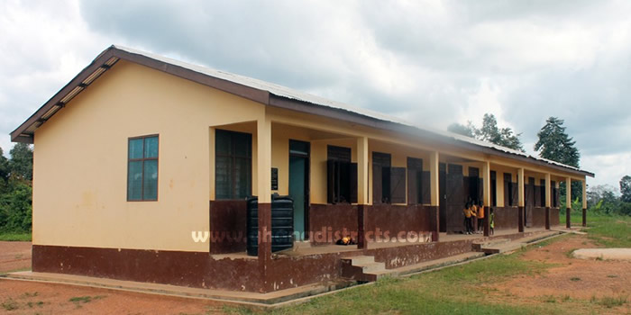 Three unit classroom blk at Aboso