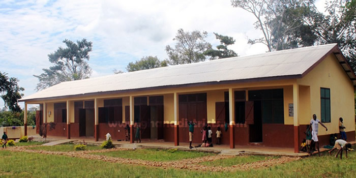 Three unit classroom blk at Bepoben